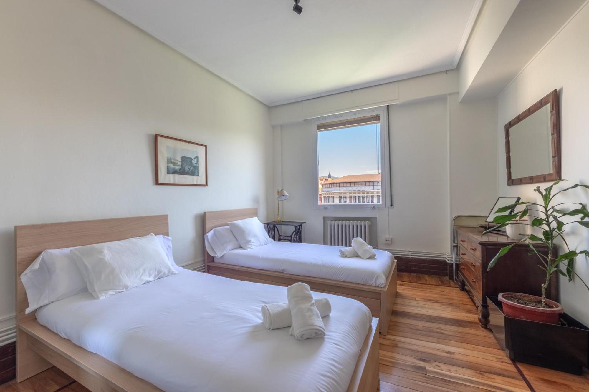 Apartamento Con Vistas A La Ria บิลเบา ภายนอก รูปภาพ