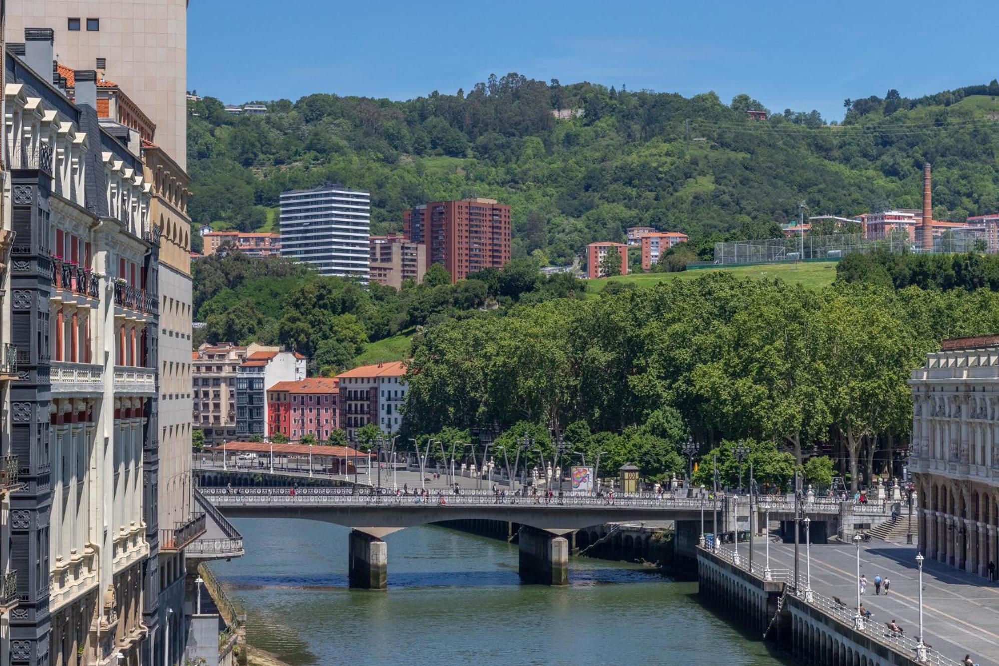 Apartamento Con Vistas A La Ria บิลเบา ภายนอก รูปภาพ