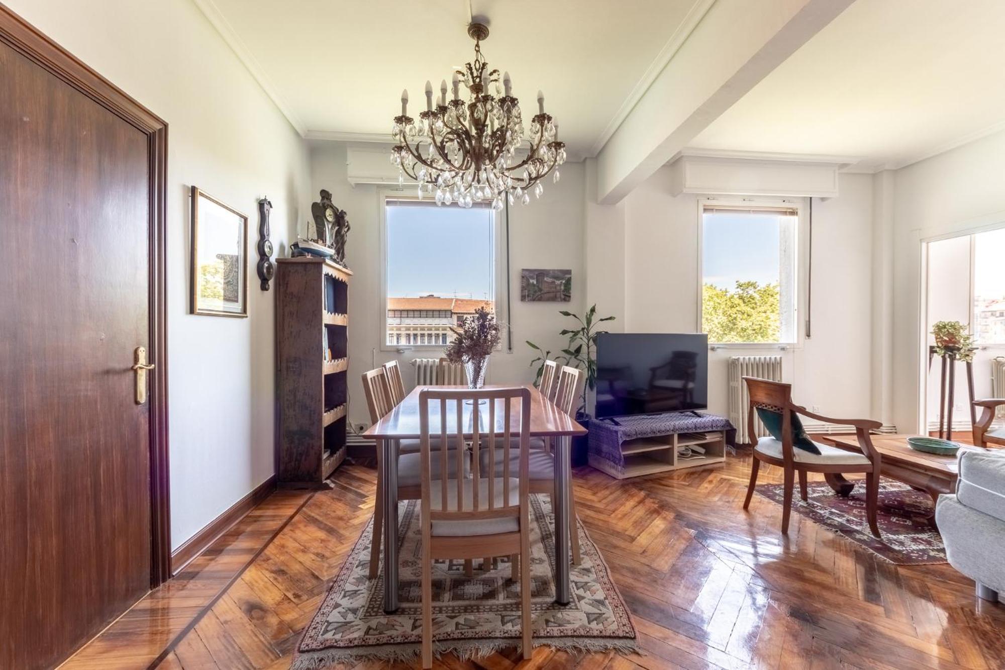 Apartamento Con Vistas A La Ria บิลเบา ภายนอก รูปภาพ